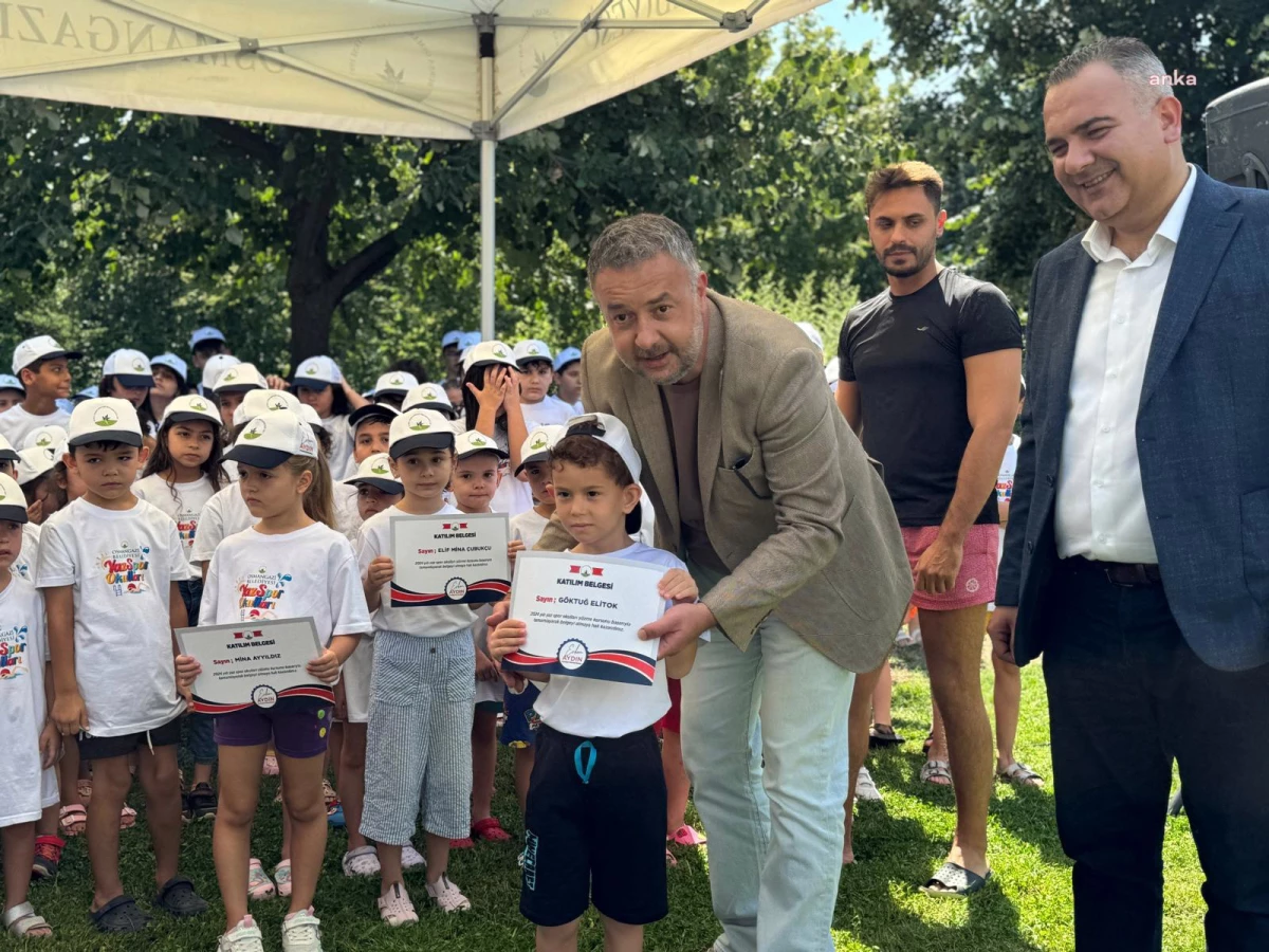 Osmangazi Belediyesi Yaz Spor Okulları Yüzme Kursu Sertifika Töreni