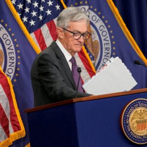 fed baskani powelldan faiz indirimi sinyali altin yukseldi dnWyZfw9