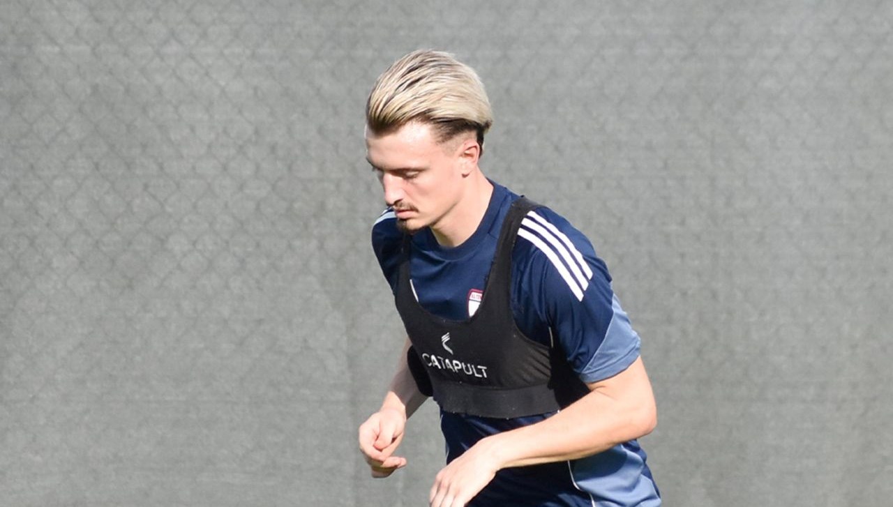 altinorduda son transferler takima katildi J9CGsHL9