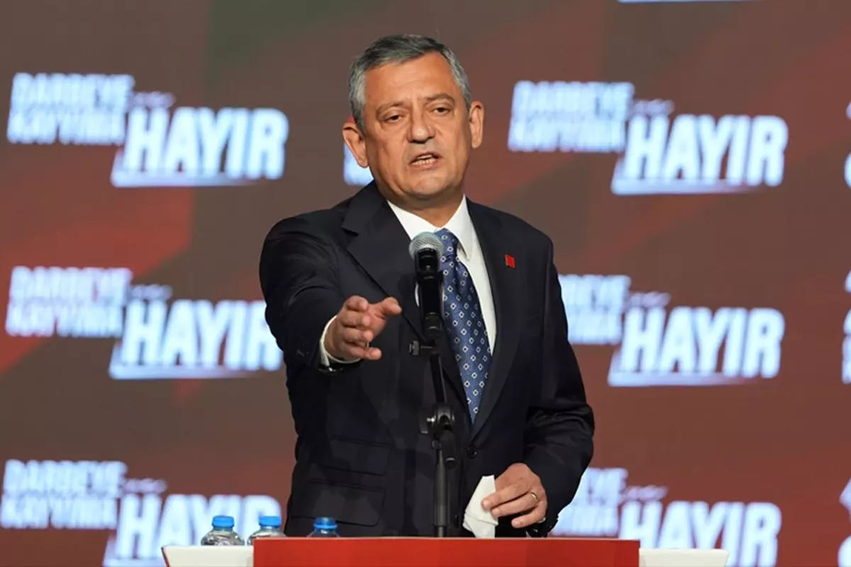 ozelden kurultayda tarihi cagri ben dahil herkes icin guvensizlik oyu verin AGdaHuM9