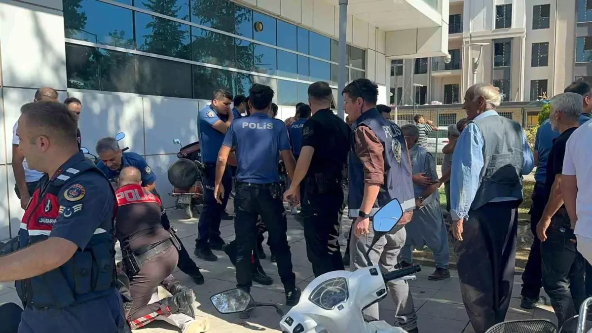 adiyamanda tasli sopali kavga 30 yarali OVZyIhQx