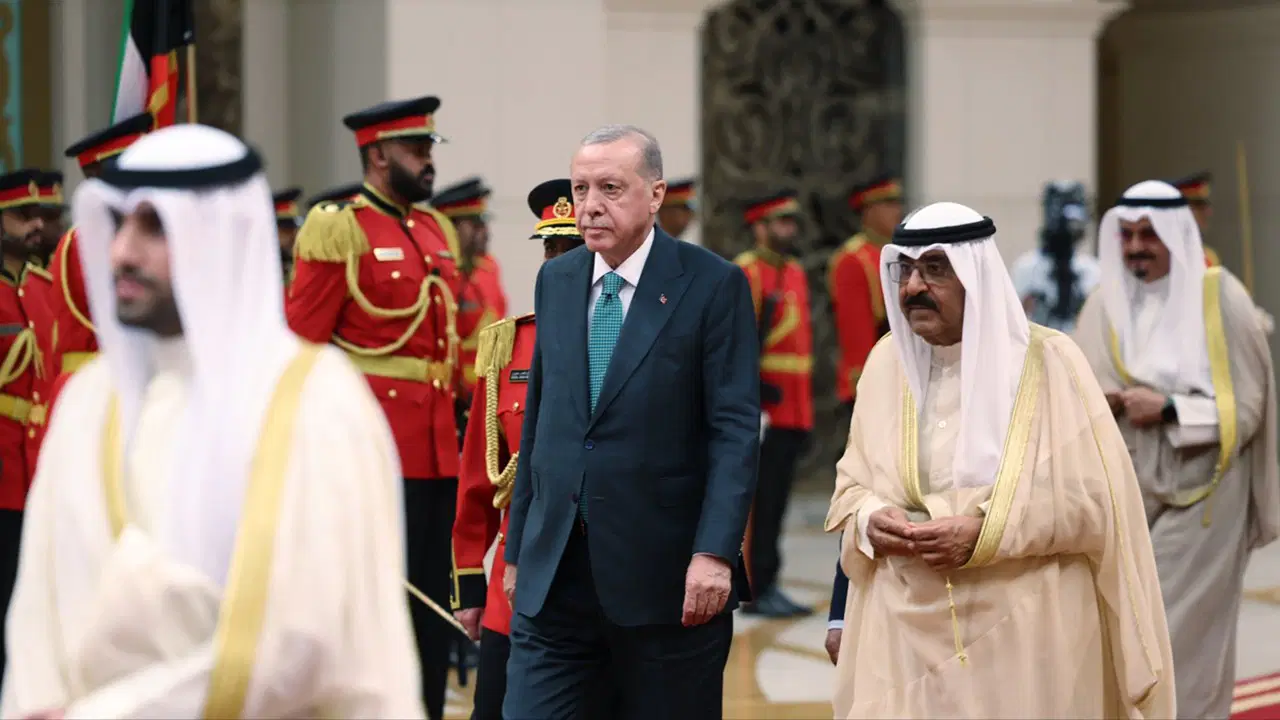 erdoganin korfez temaslari basladi ilk duragi kuveyt xIs5VN5A.jpg