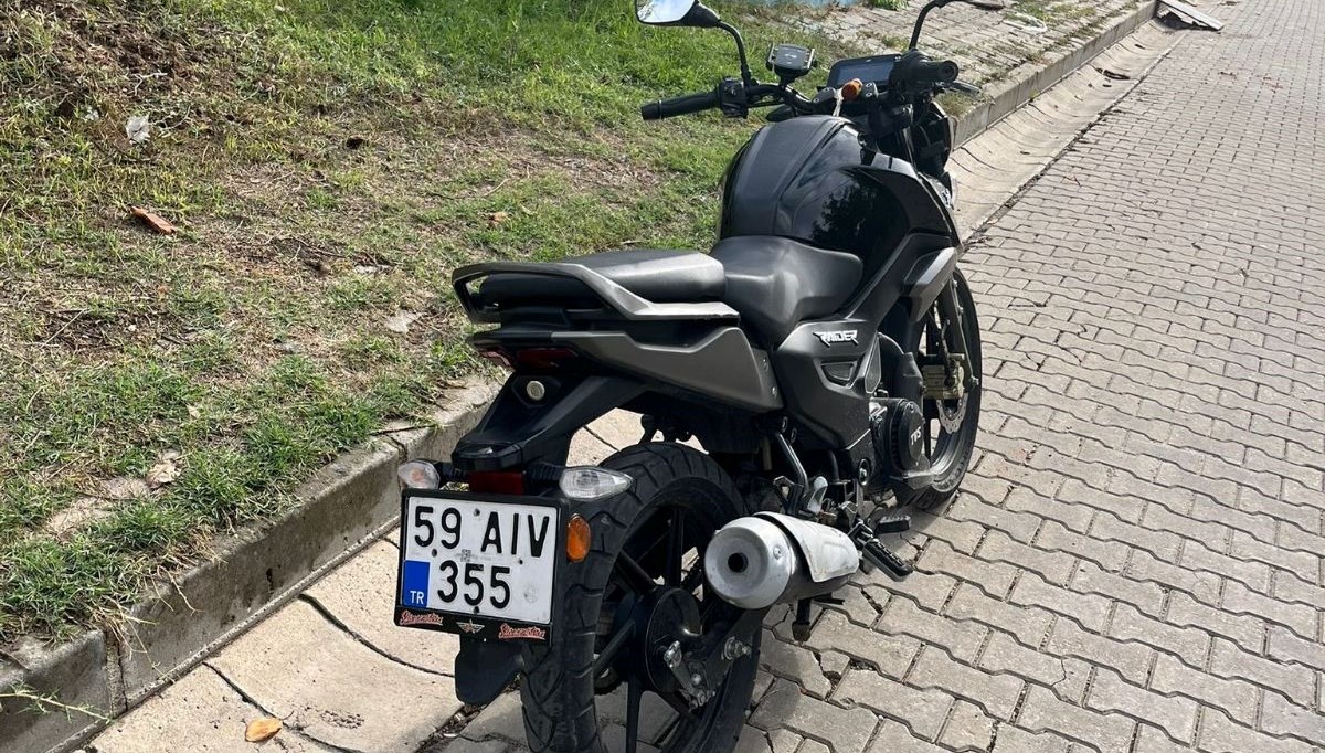 muratlida trafik kazasi 2 yarali BxwnkLlK