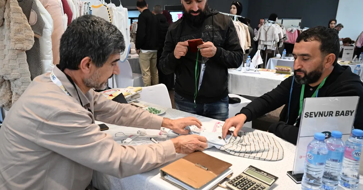 cezayirde bursa ruzg ri ikili ticarette hedef 10 milyar dolar TkJOVjKr.webp