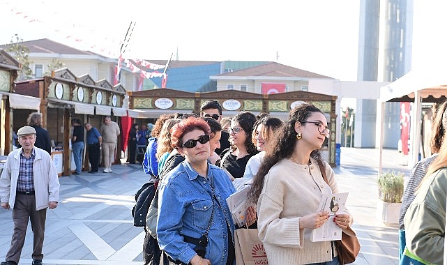 osmangazi kitap fuarina ilgi artarak devam ediyor 7Rp5ZyZy.jpg