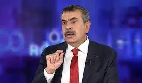 Eğitimde "Paket" Dönemi: Ek Ders Zammı, Akademi Atamaları ve LGS'de Yeni Nesil Sorular!